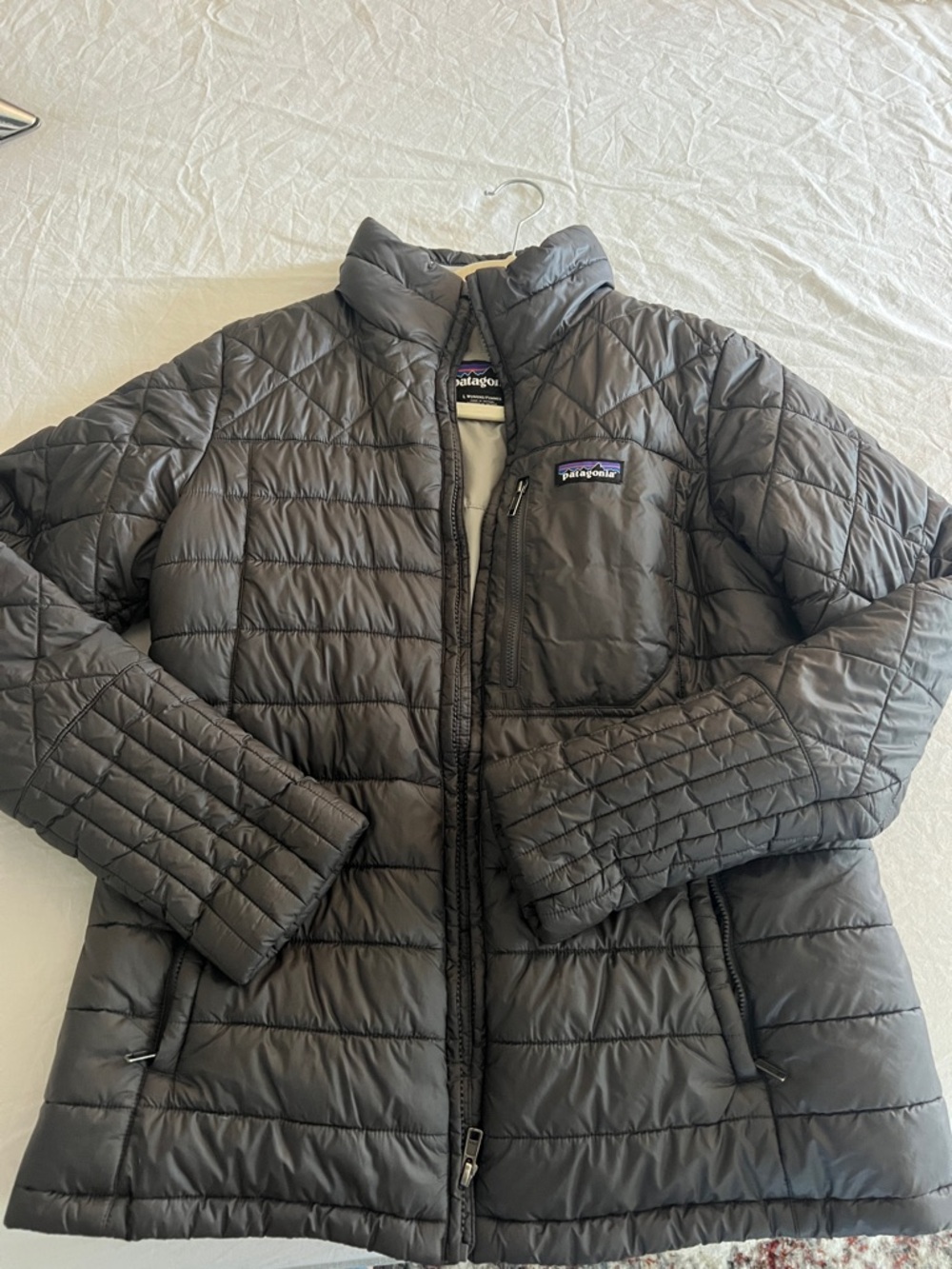 Patagonia Women’s Quilted Puffer Jacket - Charcoal